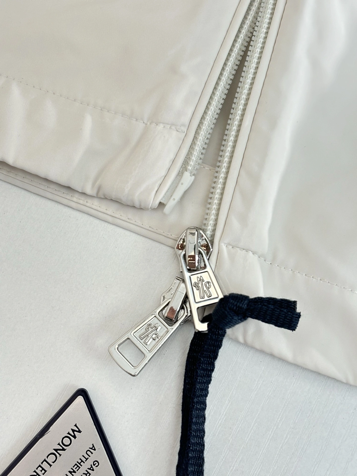 wg.luxury- 7o9385r oversize item:E-F363H1920